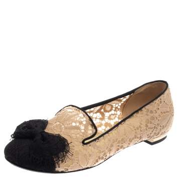 Pre Owned Chanel Beige/Black Lace Bow CC Smoking Slippers Size 38.5