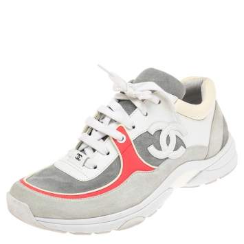 Pre Owned Chanel White/Grey Suede And Leather CC Logo Low Top Sneakers Size 39.5