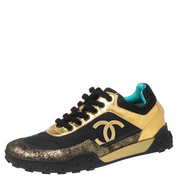 مملوكة مسبقًا Chanel Black/Gold Nylon, Leather and Glitter Suede CC Low-Top Sneakers Size 37.5