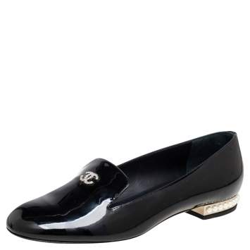Pre Owned Chanel Black Patent Leather CC Faux Pearl Loafers Size 38