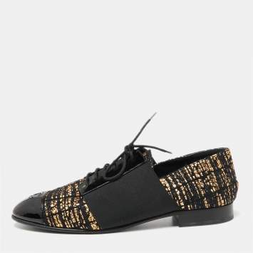 Pre Owned Chanel Black/Gold Tweed And Patent Cap Toe Oxfords Size 38