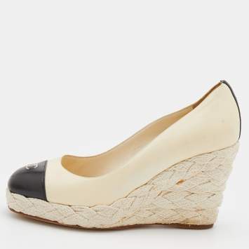 Pre Owned Chanel Cream/Black Leather CC Cap Toe Espadrille Platform Wedge Pumps Size 36.5