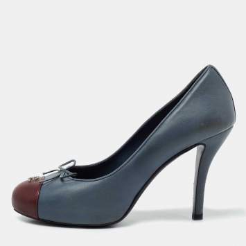 Pre Owned Chanel Slate Gray/Burgundy Leather CC Cap-Toe Bow Pumps Size 38.5