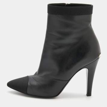 Pre Owned Chanel Black Leather CC Short Boots Size 37