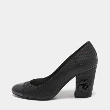 مملوكة مسبقًا Chanel Black Python and Leather Cap Toe Camellia Block Heel Pumps Size 37