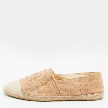 Pre Owned Chanel Beige Fabric CC Cap Toe Espadrille Flats Size 39