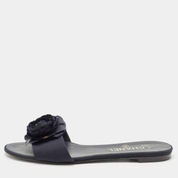 Pre Owned Chanel Blue Canvas Camellia Accent Slides Size 39