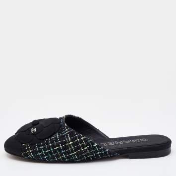Pre Owned Chanel Black/Green Tweed and Fabric Camellia Flower Cap Toe Slide Mules Size 37.5