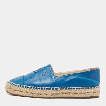 Pre Owned Chanel Blue Leather CC Espadrilles Flats Size 39