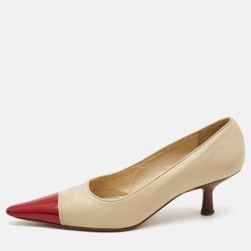 Pre Owned Chanel Beige/Red Patent and Leather Pointed Toe Pumps Size  38.5