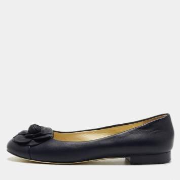 Pre Owned Chanel Blue Leather Camelia Flower CC Ballet Flats Size 38