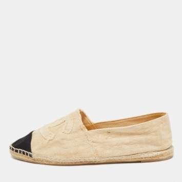 Pre Owned Chanel Beige/Black Canvas Interlocking CC Espradrille Flats Size 42
