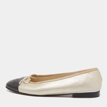 Chanel Grey/Black Leather CC Cap Toe Ballet Flats Size 37.5