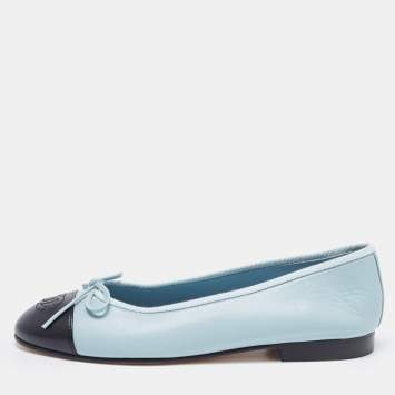 Pre Owned Chanel Blue/Black Leather CC Cap Toe Ballet Flats Size 36