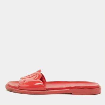 Pre Owned Chanel Red Patent Leather CC Flats Slide Size 38.5