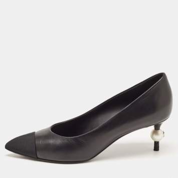 Pre Owned Chanel Black Leather and Canvas CC Pointed Toe Pumps Size 36