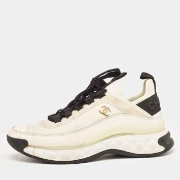 Pre Owned Chanel White/Black Leather and Fabric CC Low Top Sneakers Size 38