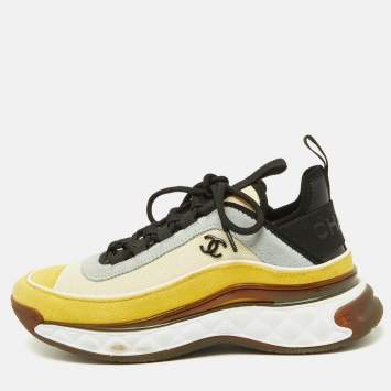 Pre Owned Chanel Multicolor Suede and Mesh CC Low Top Sneakers Size 40