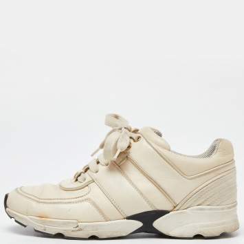 Pre Owned Chanel Cream Leather Low Top Sneakers Size 37.5