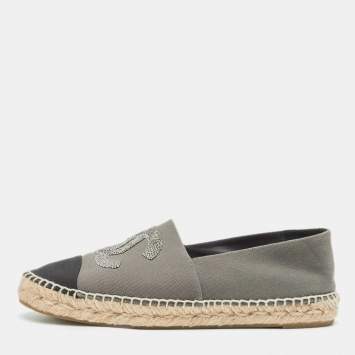 Pre Owned Chanel Grey/Black Canvas CC Espadrille Flats Size 41