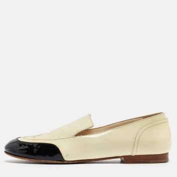 Pre Owned Chanel Black/Cream Patent Slip On Loafers Size 37