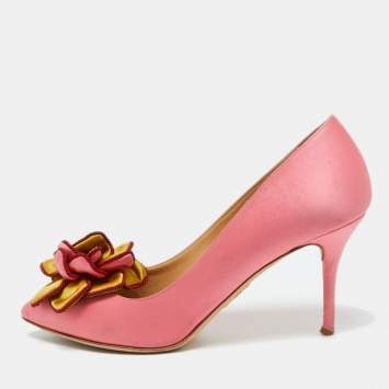 Pre Owned Charlotte Olympia Pink Satin Flower Detail Pointed Toe Pumps Size 39