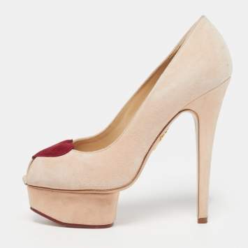 مملوكة مسبقًا Charlotte Olympia Dolly Size 36 Beige Suede Platform Pumps