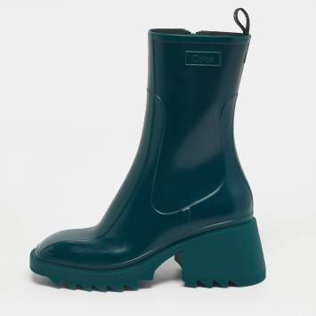 مملوكة مسبقًا حذاء مطري كلوي بيتي مطاط أخضر مقاس 41