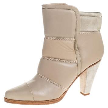 مملوكة مسبقًا Chloe Beige Soft Leather Ankle Boots Size 40