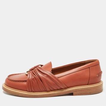 Pre Owned Chloe Brown Leather C Logo Loafers Size 37