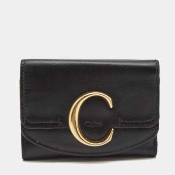 Pre Owned Chloe Black Leather Small C Trifold Wallet