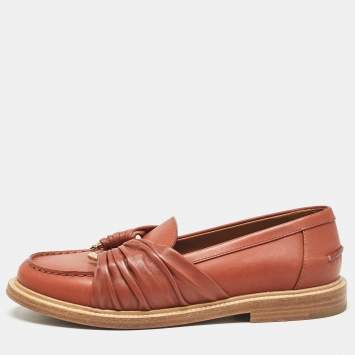 Pre Owned Chloe Brown Leather C Slip On Loafers Size 38