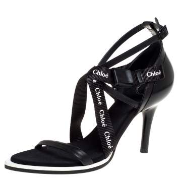 مملوكة مسبقًا Chloe Black Leather and Canvas Strappy Logo Pointed Toe Sandals Size 40.5
