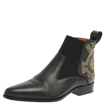مملوكة مسبقًا Chloe Grey Leather Studded Pointed Toe Ankle Boots Size 38.5