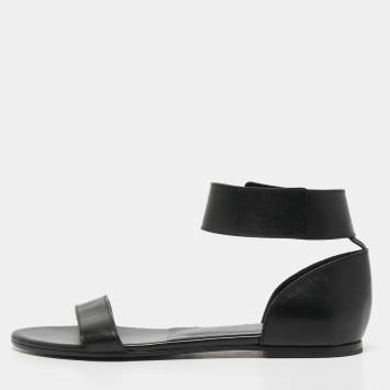 مملوكة مسبقًا Chloe Black Leather Ankle Cuff Flat Sandals Size 37