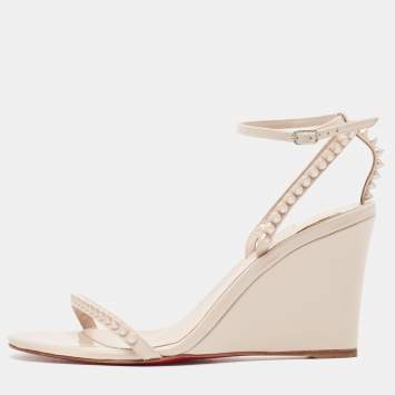 Pre Owned Christian Louboutin Cream Patent Leather Ankle Strap Sandals Size 38