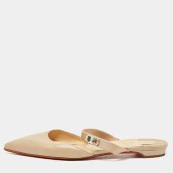 Pre Owned Christian Louboutin Beige Leather Choc Lock Flat Mules Size 41