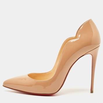 Pre Owned Christian Louboutin Beige Patent Leather Hot Chick Pumps Size 38.5