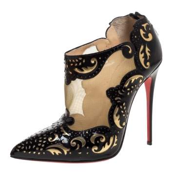 مملوكة مسبقًا Christian Louboutin Black Patent Leather And Mesh Madolina Lazer Cut Ankle Booties Size 38