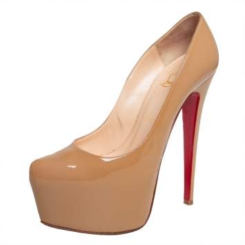 Pre Owned Christian Louboutin Beige Patent Leather Platform Pumps Size 38