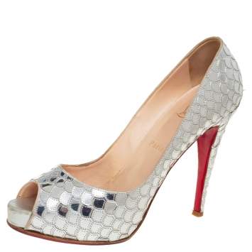 Pre Owned Christian Louboutin Metallic Silver Scaled PVC And Foil Poseidon Peep Toe Pumps Size 41.5