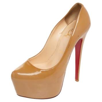 Pre Owned Christian Louboutin Beige Patent Leather Platform Pumps Size 37