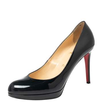 Pre Owned Christian Louboutin Black Patent Leather Simple Round-Toe Pumps Size 37.5