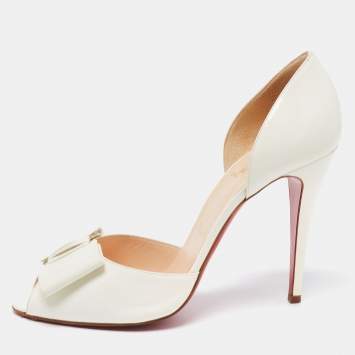 Pre Owned Christian Louboutin Off-White Patent Leather Jolie-Noeud Peep-Toe Pumps Size 41