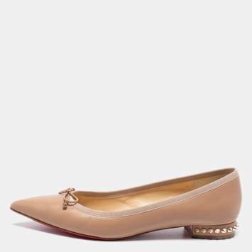 مملوكة مسبقًا Christian Louboutin Beige Leather Zarli Hall Spike Pointed Toe Ballet Flats Size 39.5