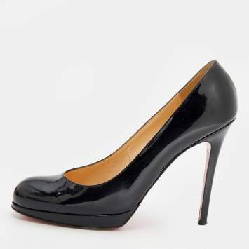 Pre Owned Christian Louboutin Black Patent Leather Simple Round Toe Pumps Size 40.5