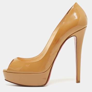Pre Owned Christian Louboutin Beige Patent Very Prive Pumps Size 38