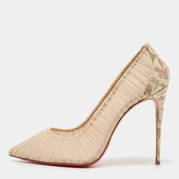 مملوكة مسبقًا Christian Louboutin Beige Pleated Silk Crepe Pointed Toe Pumps Size 39