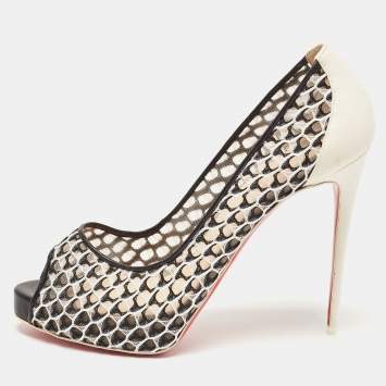 مملوكة مسبقًا Christian Louboutin Black/Cream Mesh and Leather Very Lace Dentelle Pumps Size 38.5