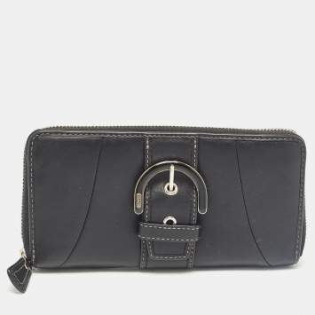 Pre Owned Coach Black Leather Buckle Zip Continental Wallet